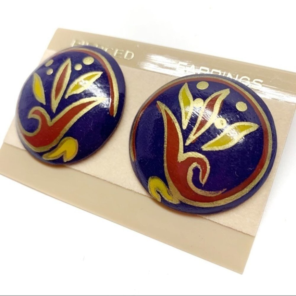 •- Vintage Earrings Wooden Painted Circle  Z48